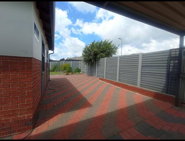 4 BEDROOM PROPERTY TO RENT IN MINDALORE